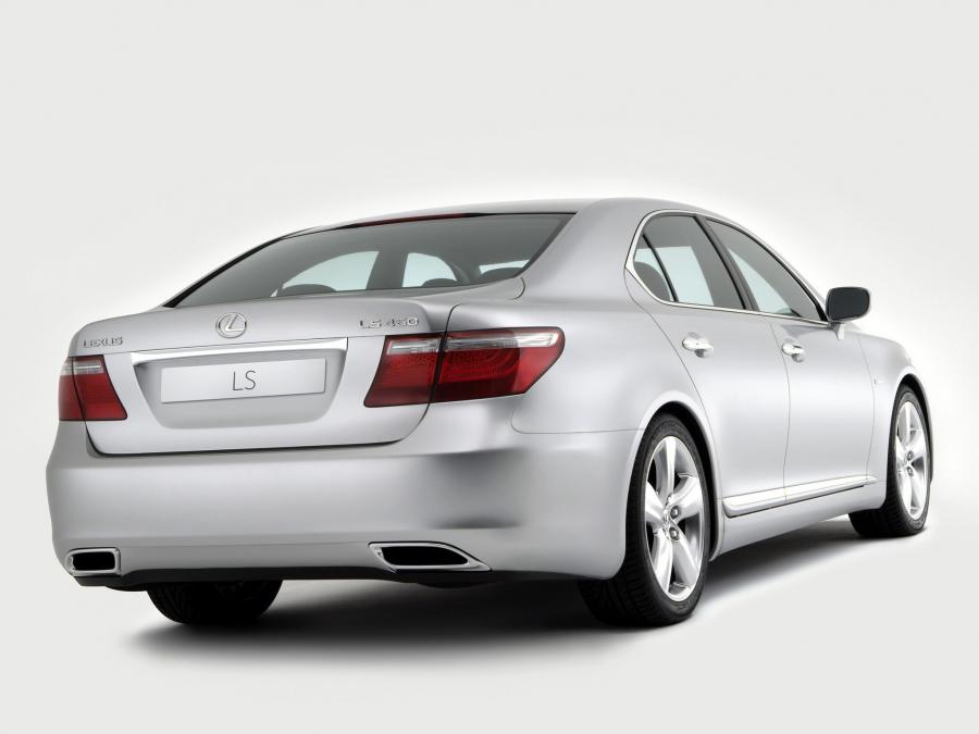  Lexus LS460 2006 года  (EU) (фото 13 из 16)